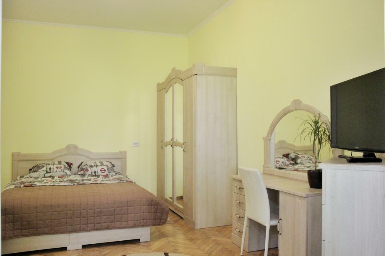 Квартира По Вул.Огієнка 13/5 Lviv Bagian luar foto